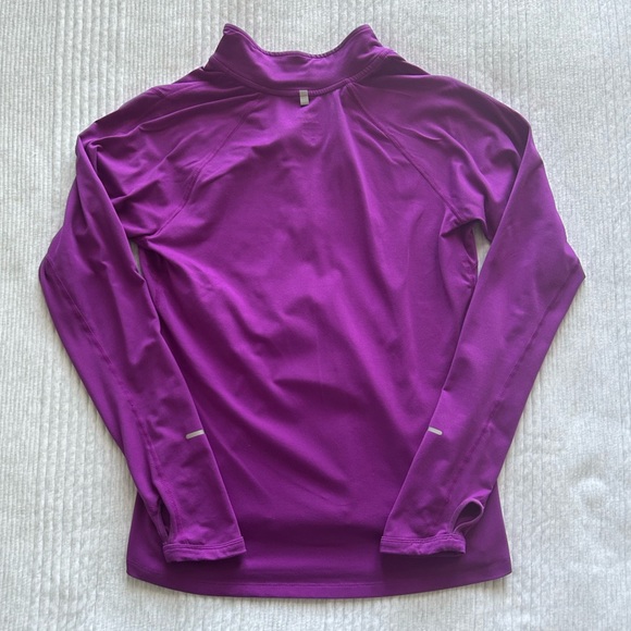 Nike: Women’s Dri-Fit Quarter-Zip Longsleeve Top (Size Medium) - Picture 2 of 6